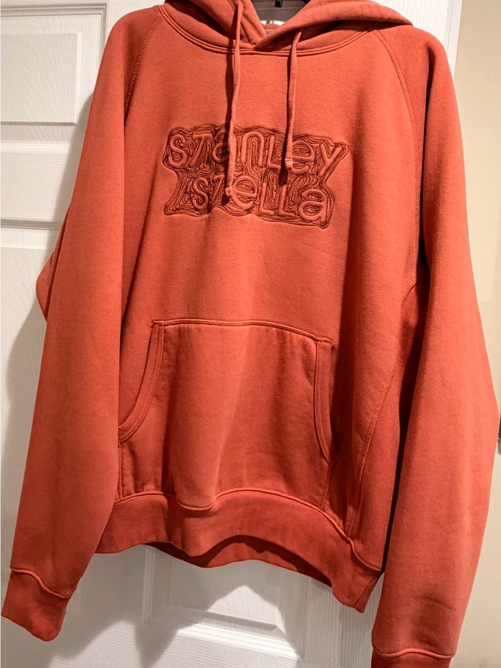 Stanley Stella Men's Hooded Heavyweight Sweatshirt in Rust